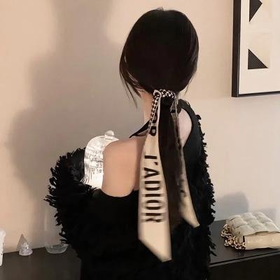 好莱坞诈骗女王